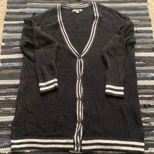 AE Cardigan